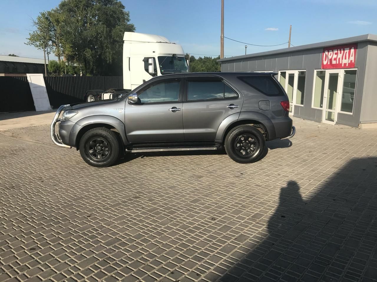 Toyota  Fortuner