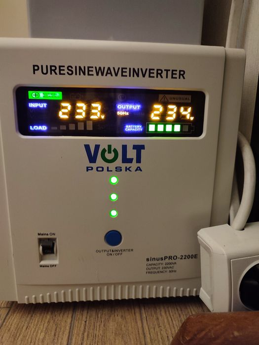 Комплект для квартиры ИБП 1600 Вт  + батарея 100 Ач