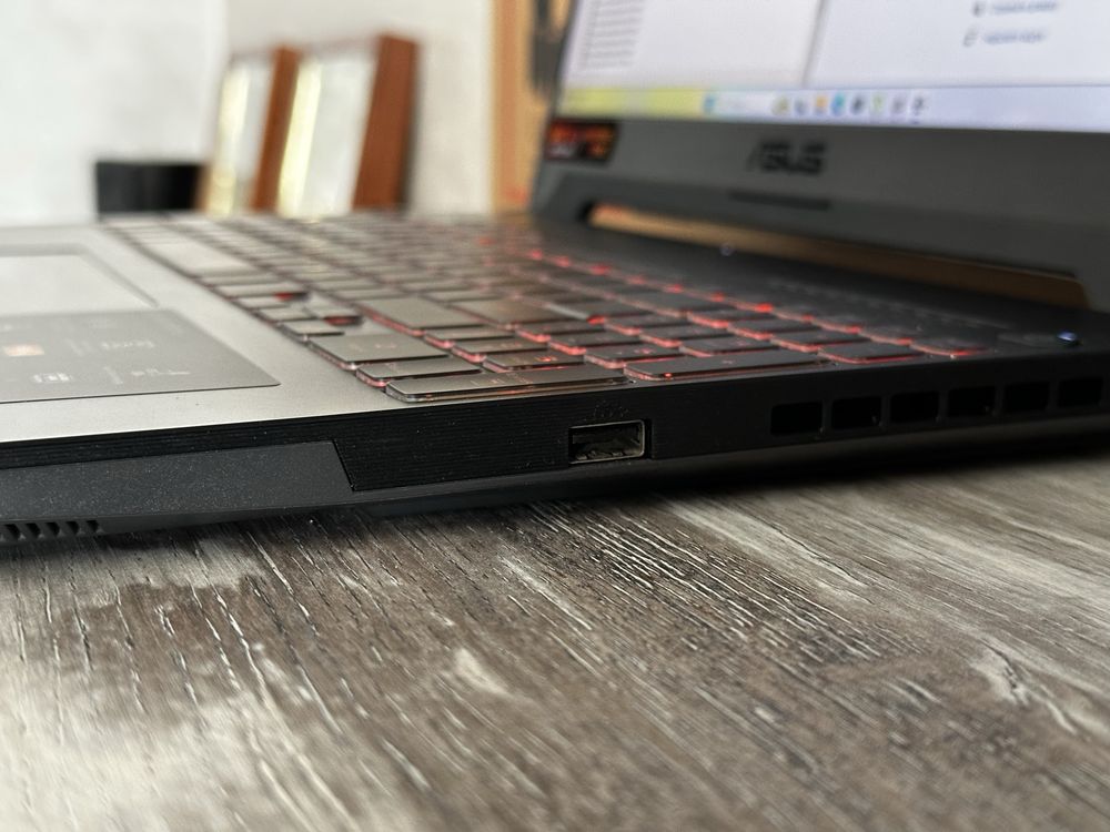 Asus Tuf Gaming F15/ i7 12700/2K WQHD 165hz/Rtx 4060/ssd 512/16gb