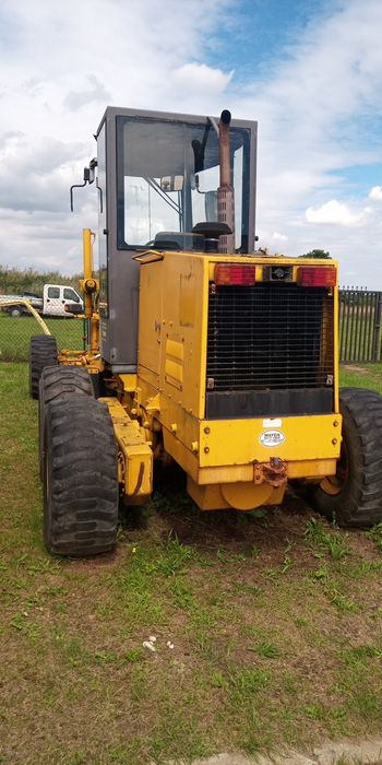 Równiarka drogowa New Holland