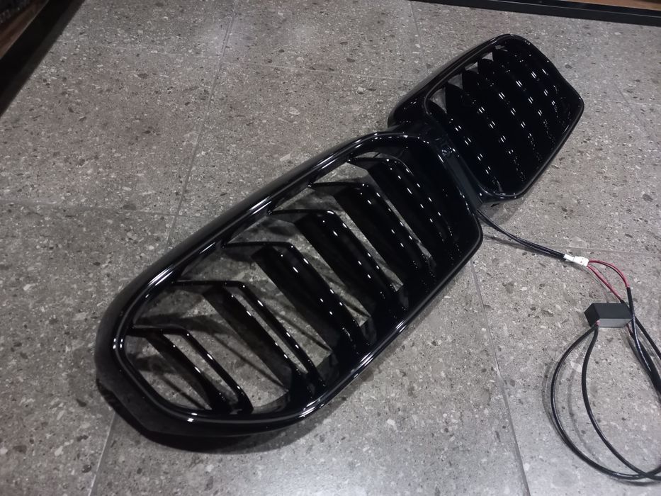Решітка решетка ноздри Iconic Glow BMW G30  M5 F90 з LED підсвідкою