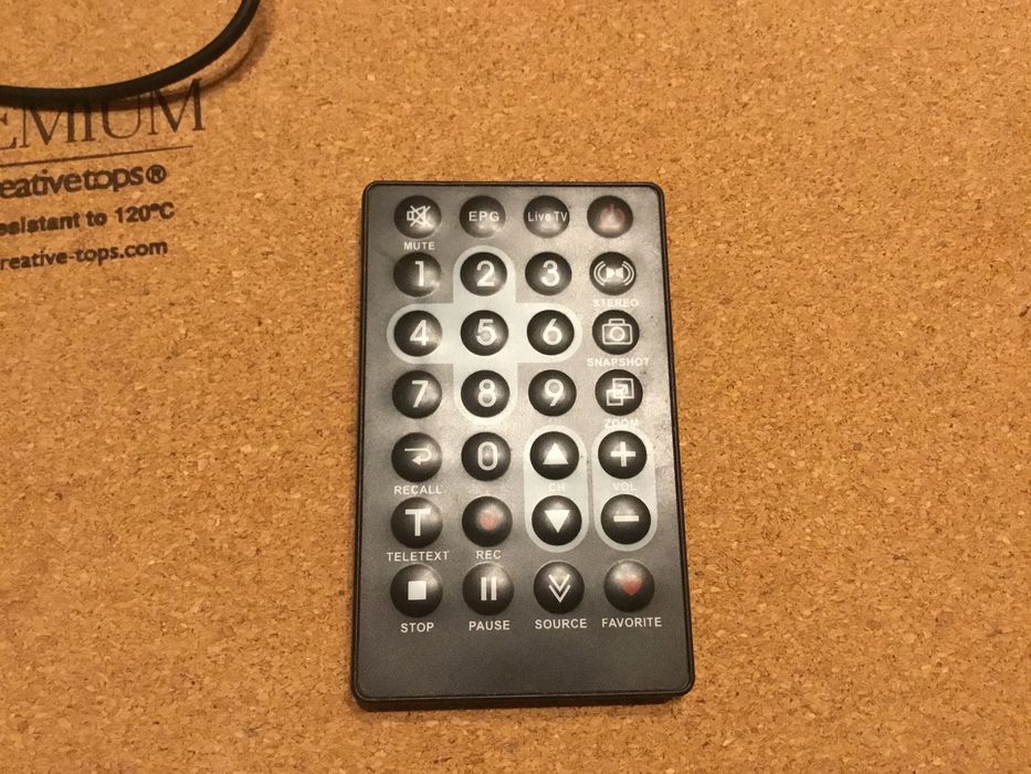 USB-адаптер цифрового телевидения DVB-T с FM/DAB/DAB+
