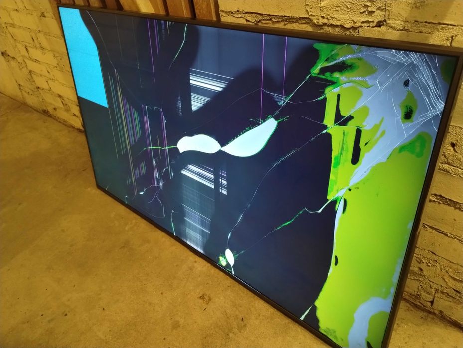 TV "Samsung" - uszkodzona matryca