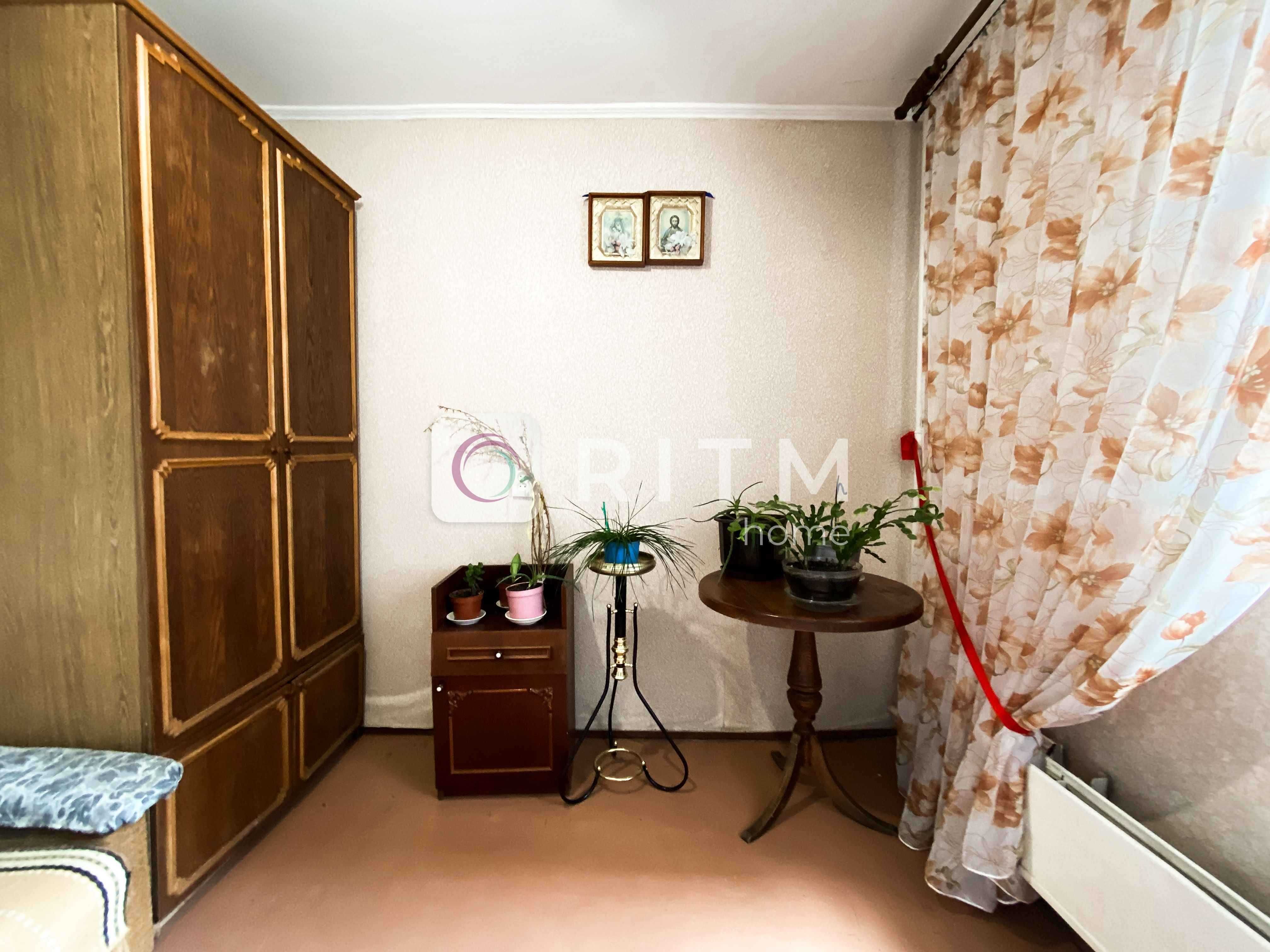 Продаж 4 кім. квартири по вул. Воїнів Афганців.