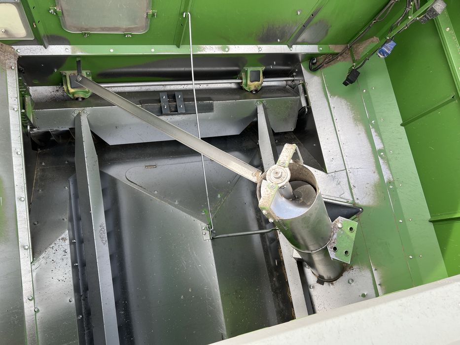 Прадам комбайн John Deere 2066