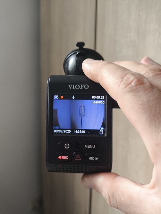 Kamera wideorejestrator 2K VIOFO A119 v2 + karta 8GB SanDisk Ultra
