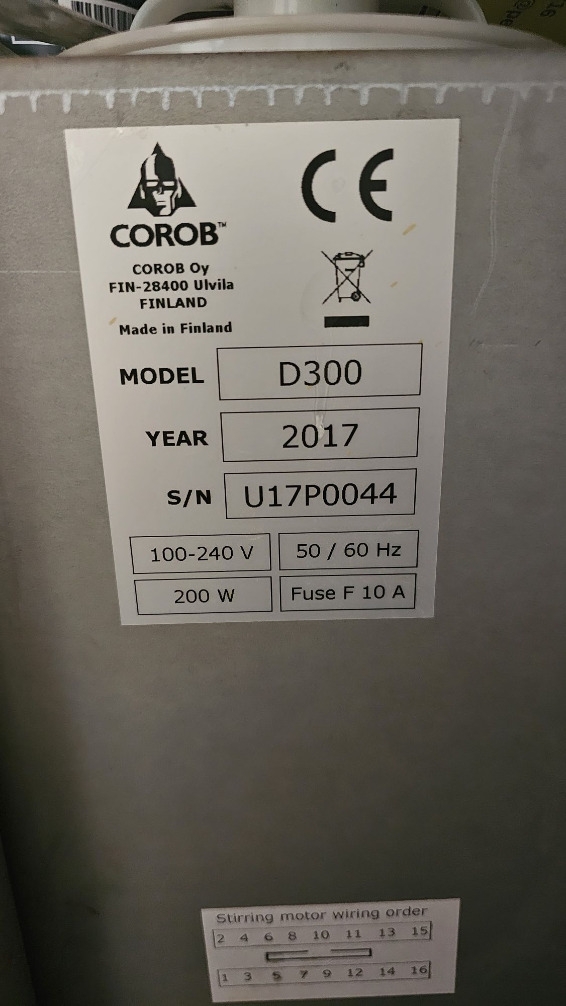 Mieszalnik do lakierów poliuretanowych COROB D300