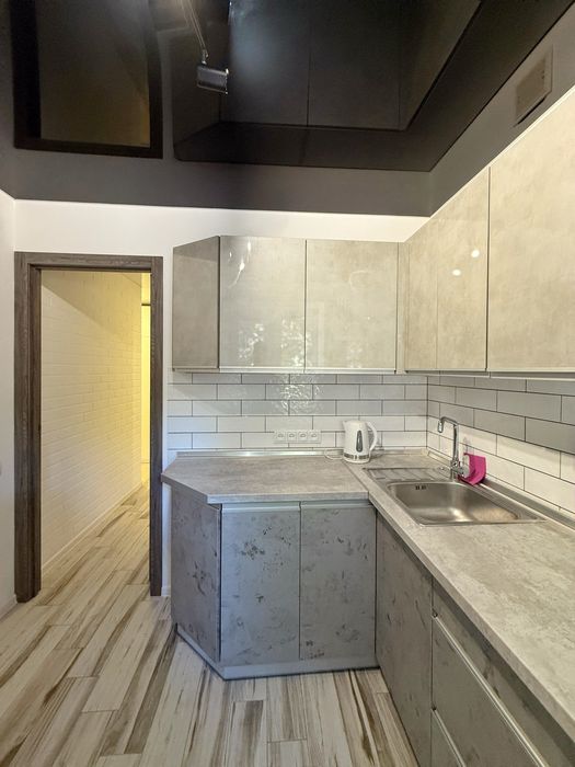 Реальна ! 2х кім квартира проспект Б.Хмельницького 30 / Поля / Центр