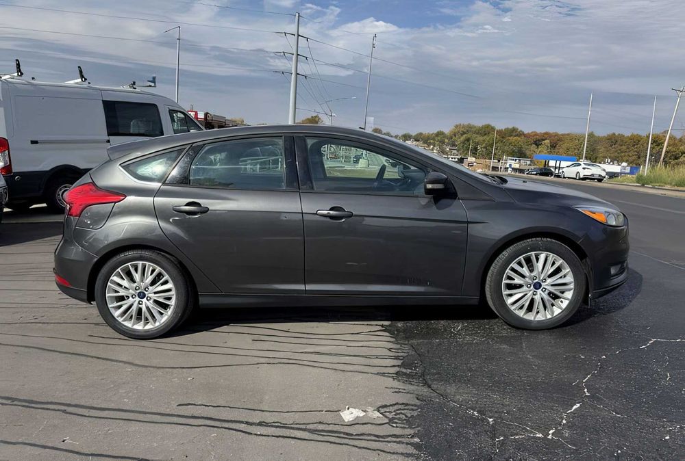 Ford Focus      2017