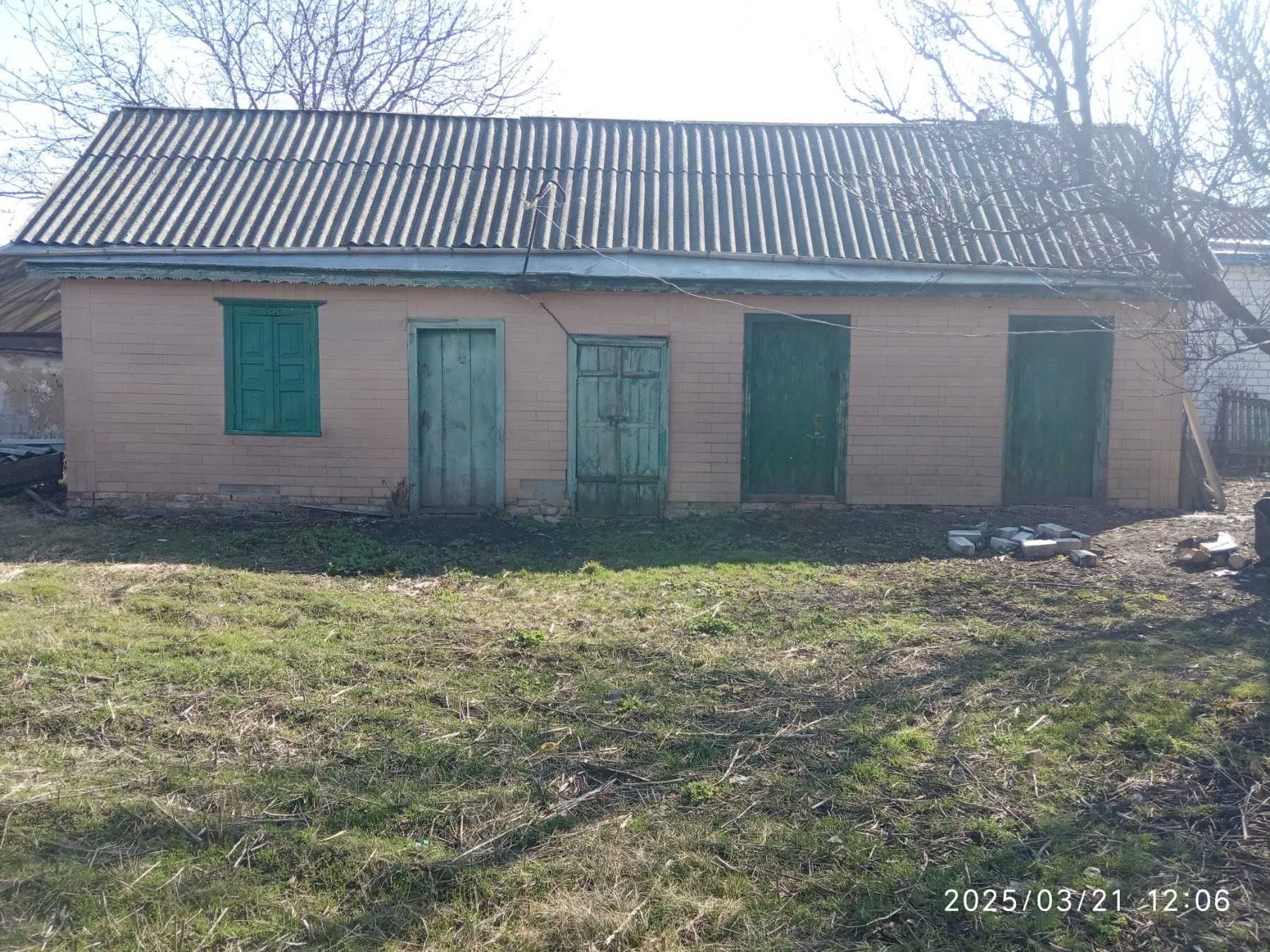 Продаеться будинок