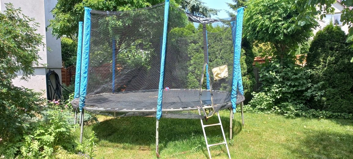 Trampolina ogrodową 360 cm