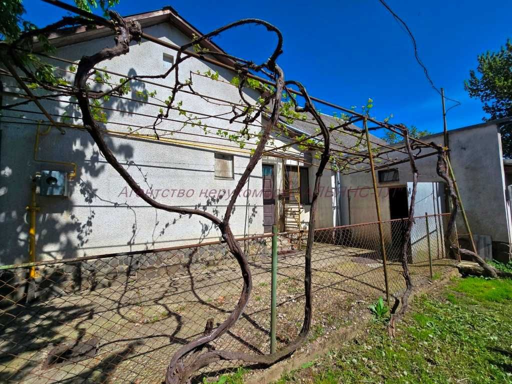 Будинок в центрі, рн  стадіону Авангард