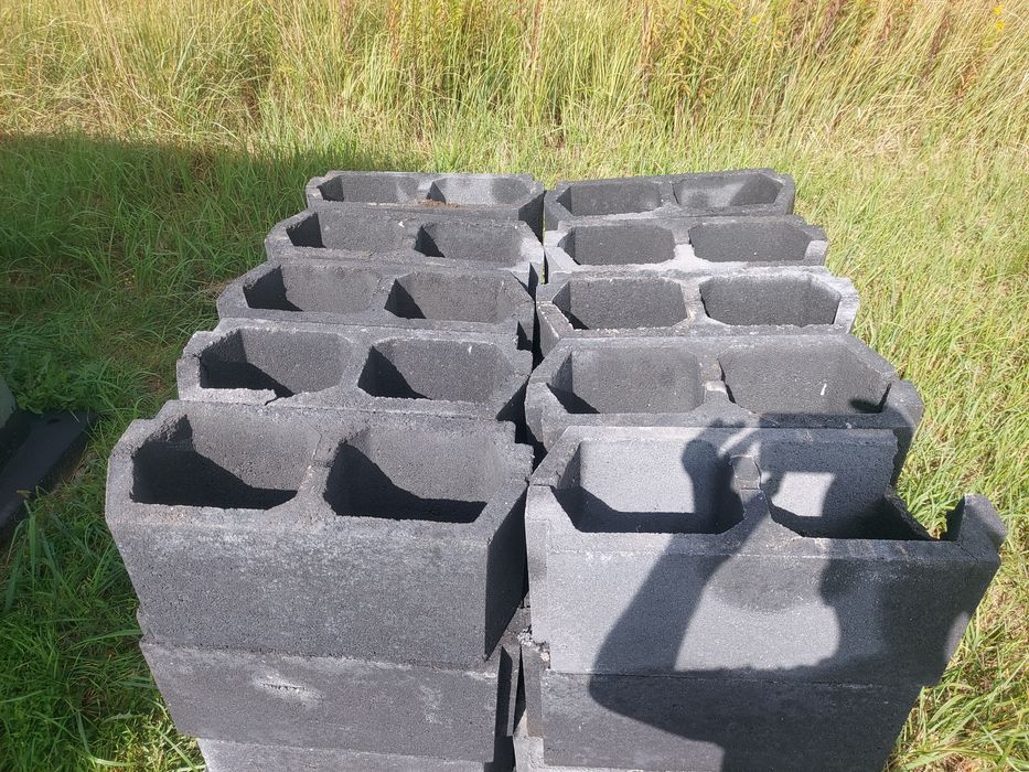 Pustak stropowy około 40szt. Pustaki wieńcowe kształtki wieńcowe