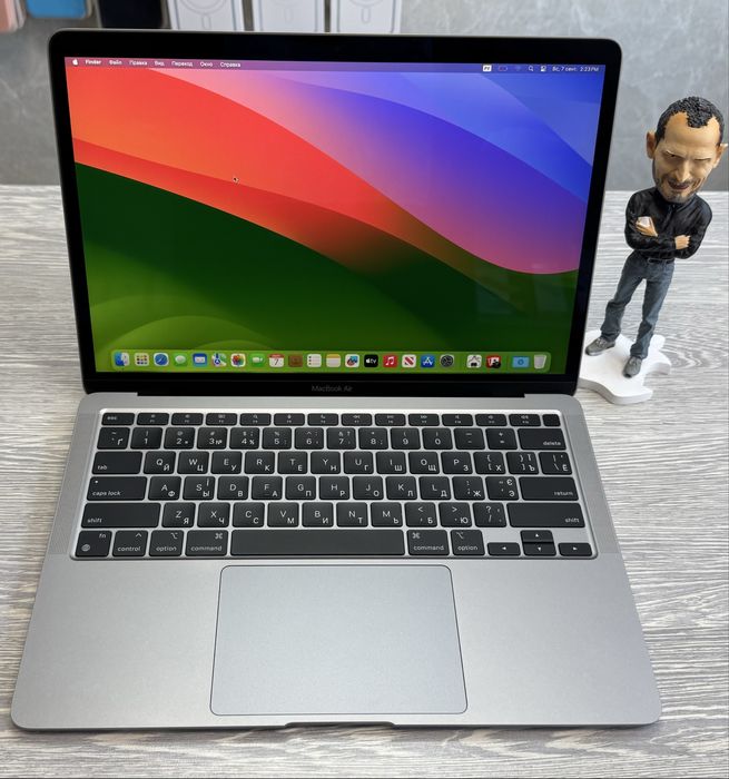 MacBook Air 13  M1 / RAM 16 / SSD 256 GB / 2020 / Space Grey
