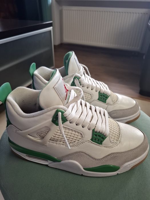 Nike Jordan 4 SB Pine Green
