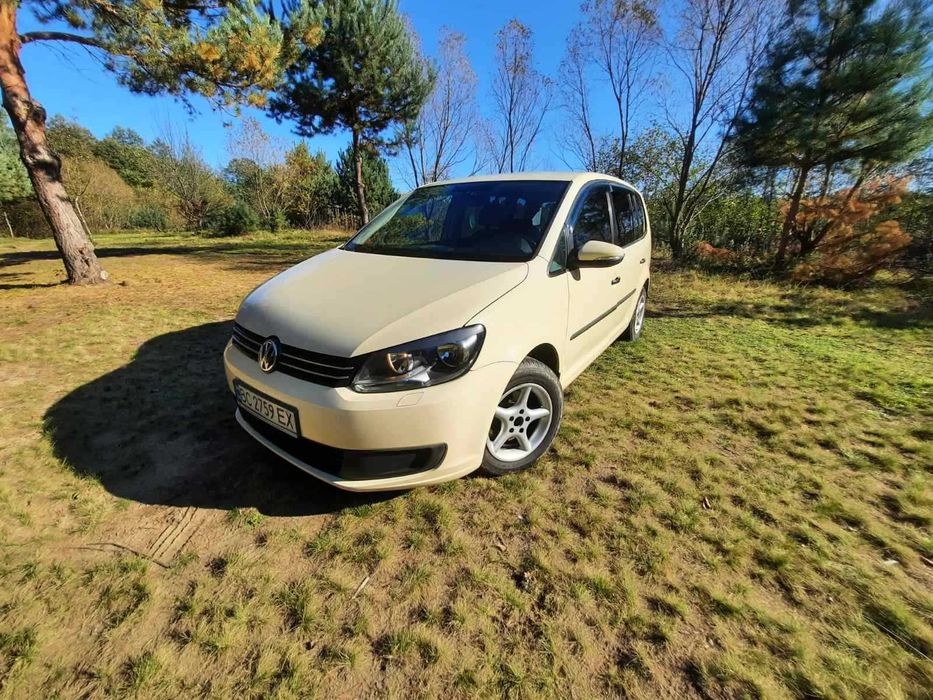 Volkswagen Touran 2011
