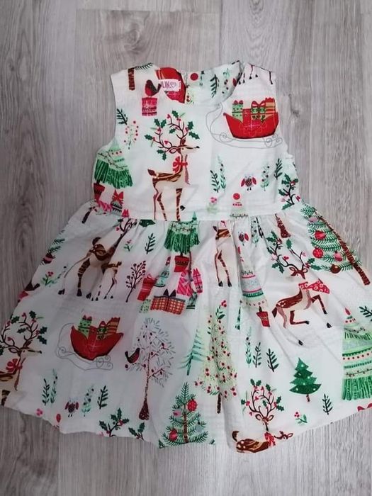 Sukienka świąteczna r. 90
