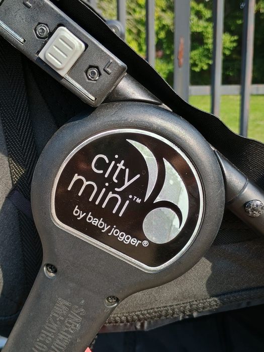 Wózek spacerówka Baby Jogger 3W City Mini, pałąk i pokrowiec na deszcz