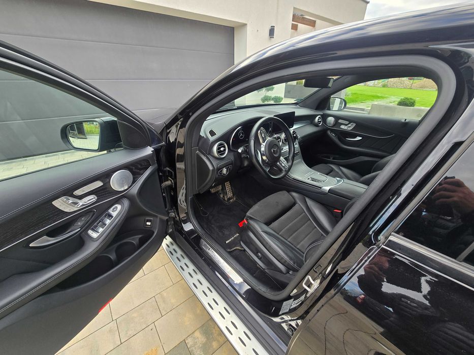 sprzedam Mercedes Benz GLC  220d 4MATIC Coupe 2019r.
