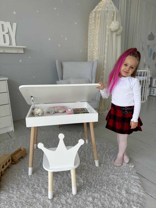 Столик дитячий прямокутний з нішею зі стільчиком Ведмежа,54х60х45см