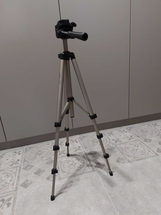 Statyw Hama Star75 - nieużywany.