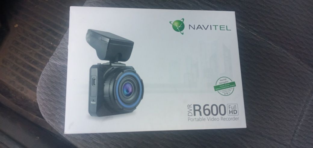 Відеореєстратор NAVITEL R600