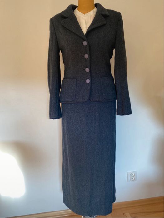 Garnitur damski - Marynarka plus spódnica 80% wełna Joan rozmiar 36