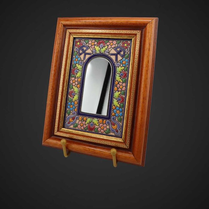 Lustro na ceramice  w brązowej ramie drewnianej b51/112957