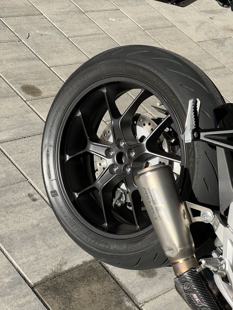 wydech/tlumik SC Project lekko uszkodzony. Honda Cb1000r sc80 2018