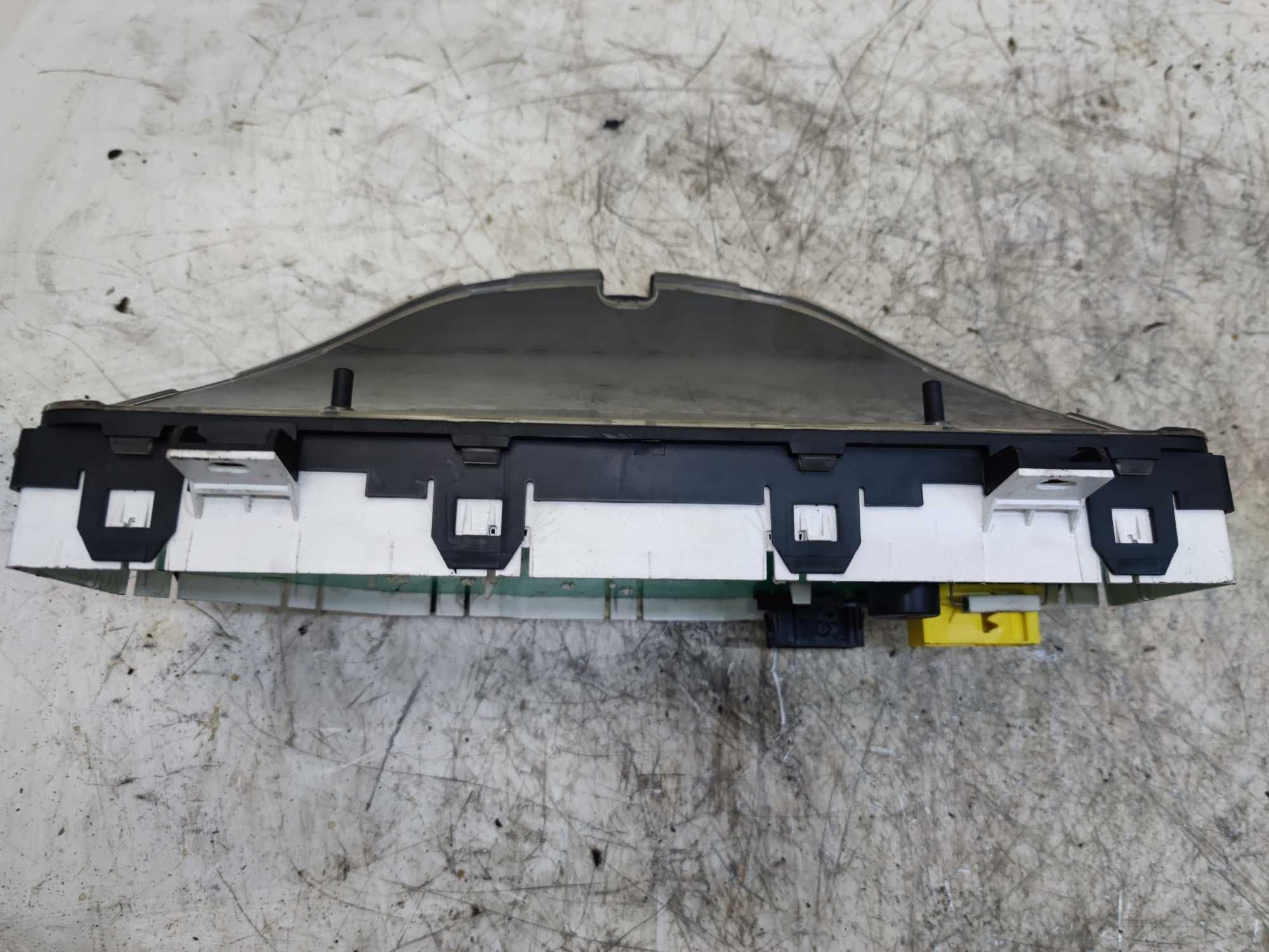 Citroen Saxo 1.1 Licznik Zegary Prędkościomierz