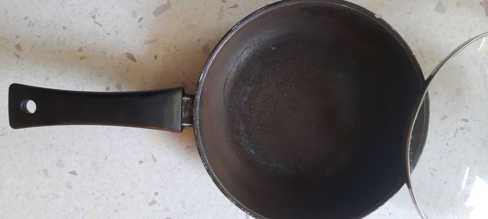 Сковорідка БИОЛ  діаметром 20см з скляною кришкою