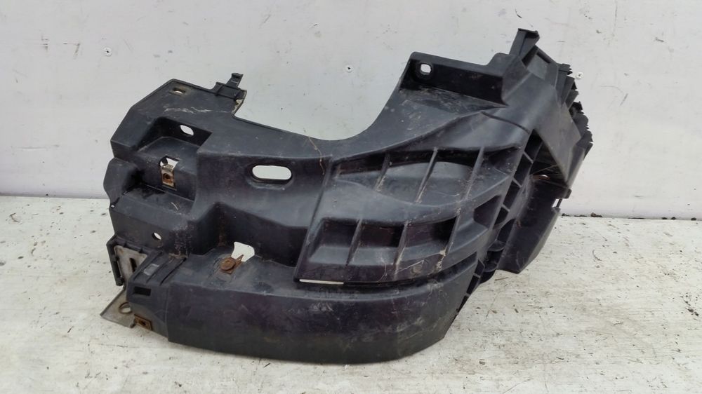 mocowanie zderzaka opel vivaro 07- 620350101r lewe