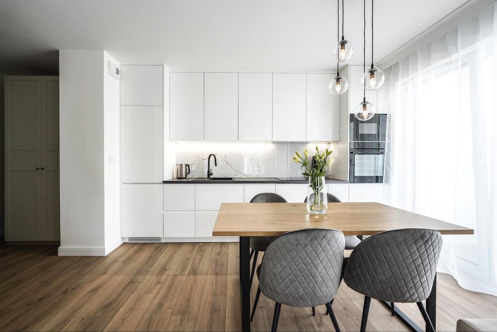 APARTAMENT/MIESZKANIE W CENTRUM, 2 tarasy, 2 pokoje, wysoki standard