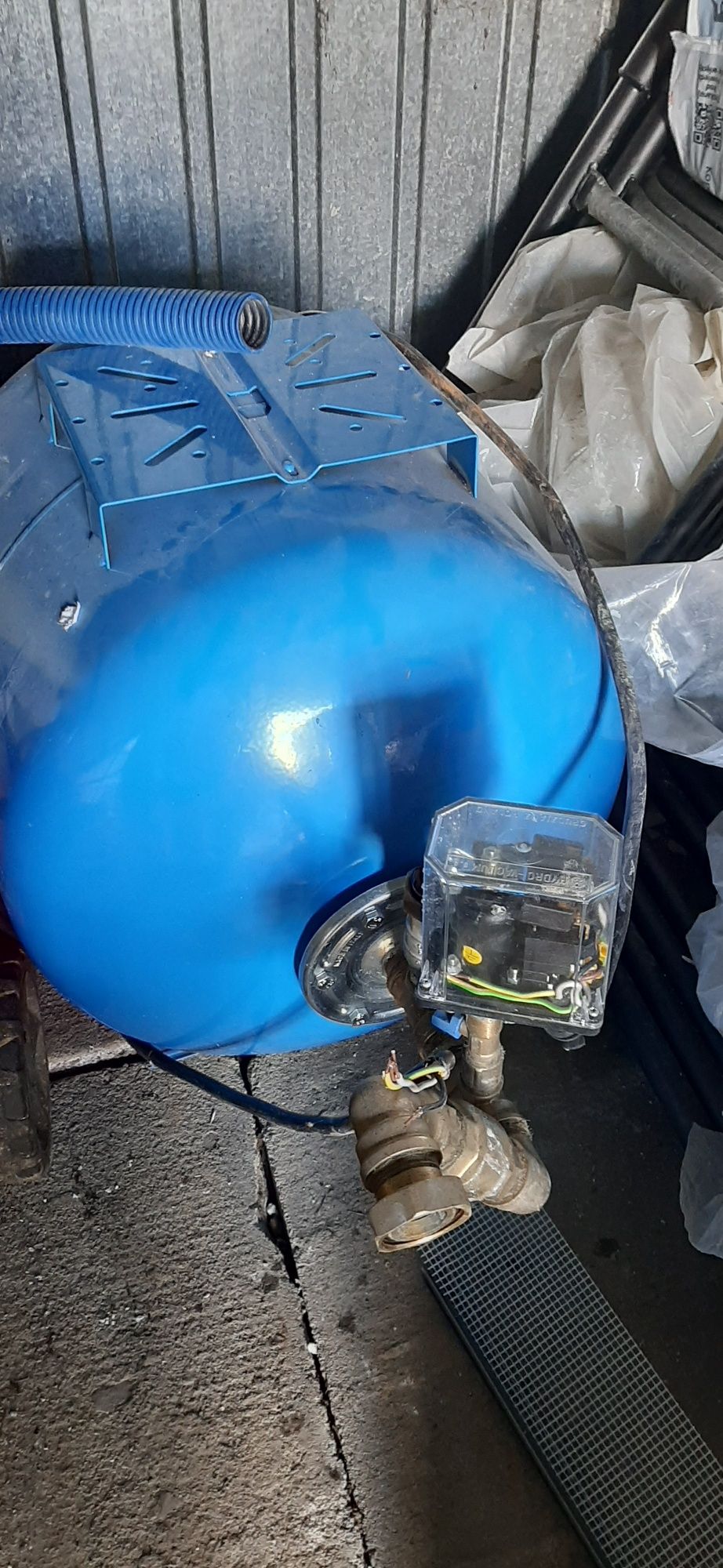 Hydrofor + pompa