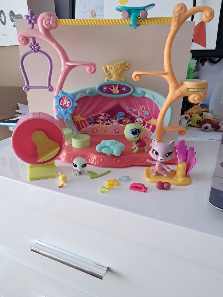Scena Littlest Pet Shop lps zestaw