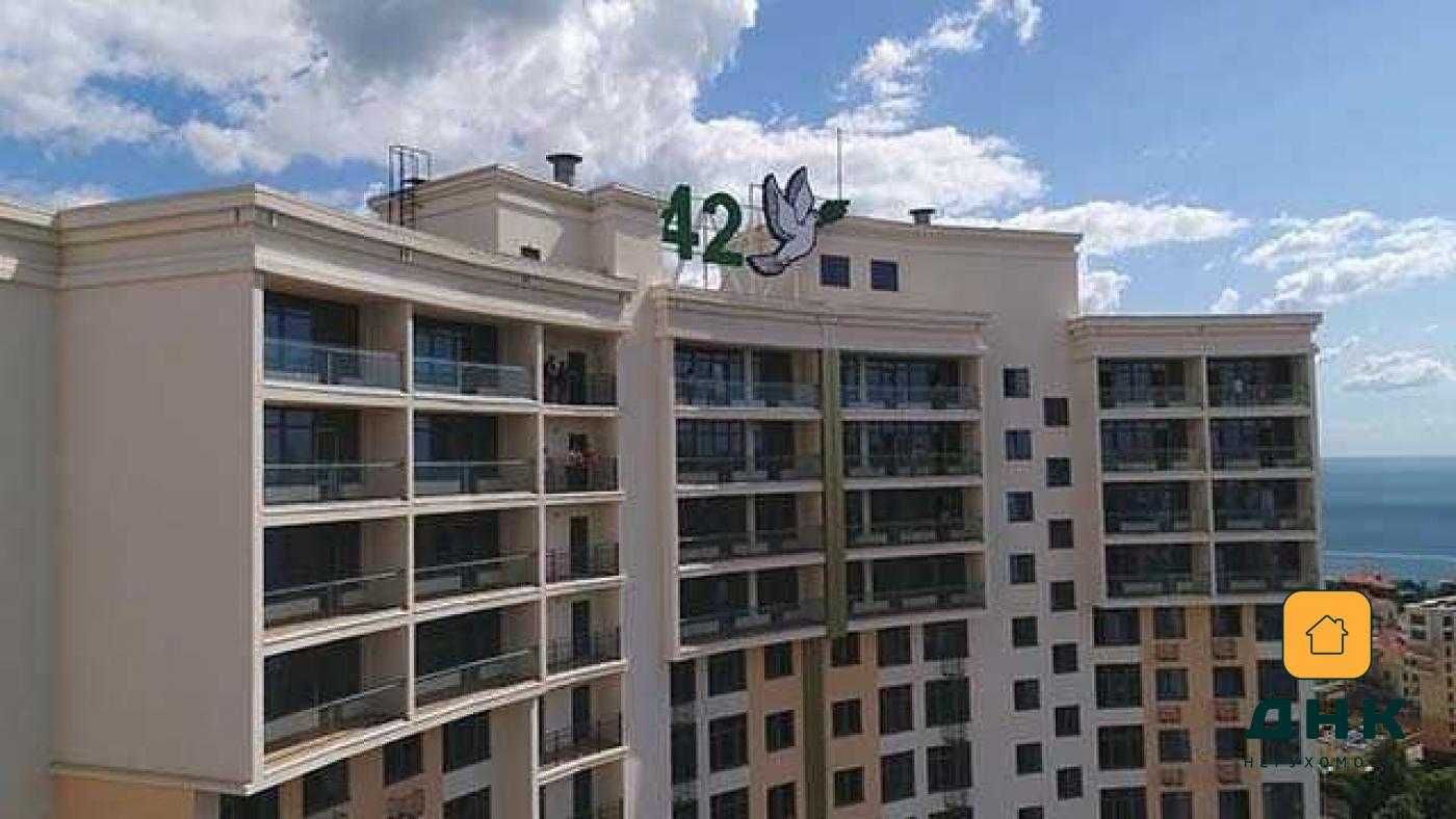 Трехкомнатная квартира с двумя террасами, 120 кв.м., большая гостиная