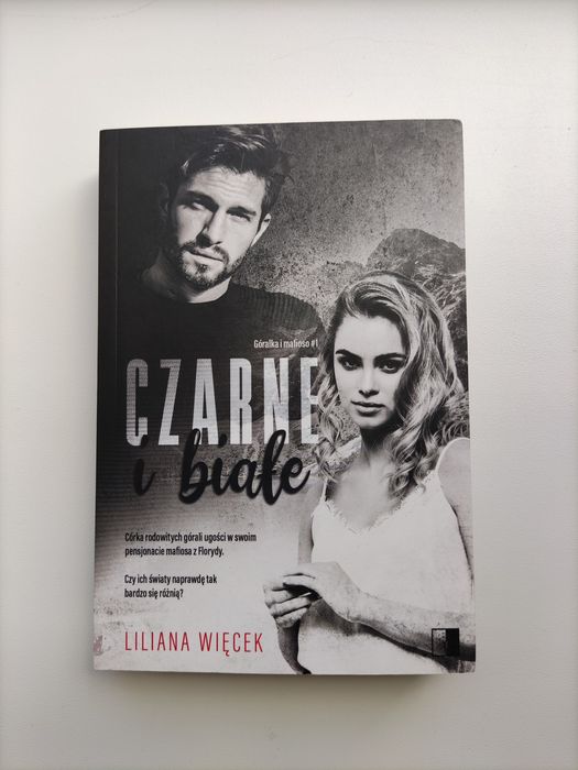 Czarne i białe - Liliana Więcek