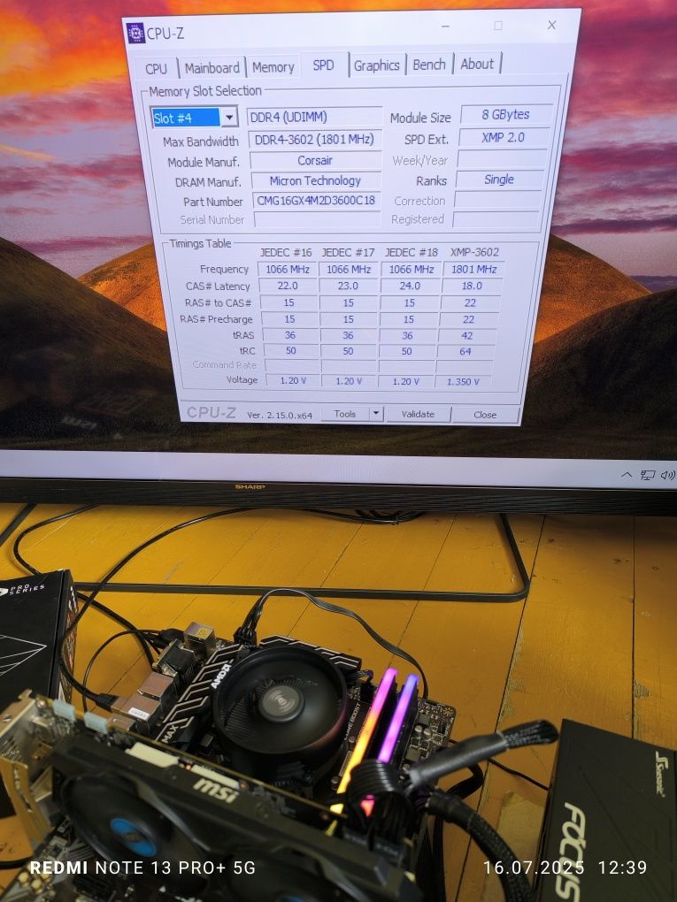 Pamięć RAM RGB DDR4 16GB (2x8) 3600 Corsair Vengeance RGB RS