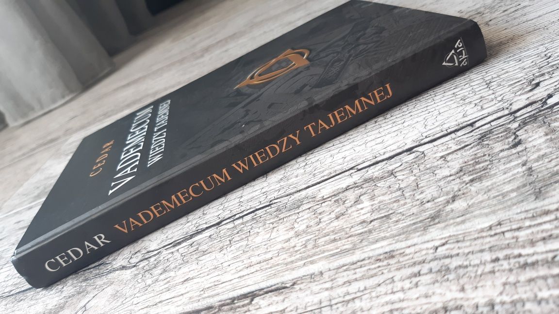 Vademecum wiedzy tajemnej CEDAR