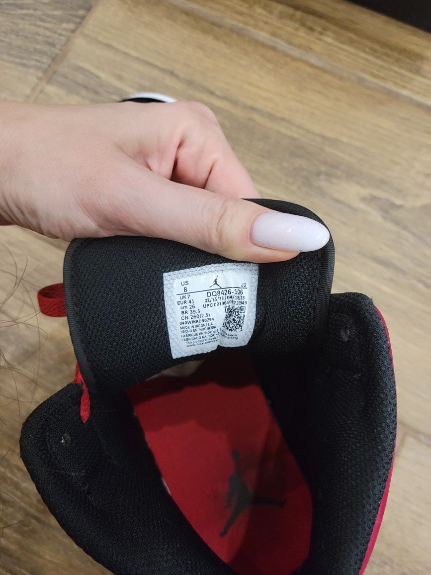 Кросівки Кроссовки Nike Air Jordan 1 , red and white ОРИГІНАЛ