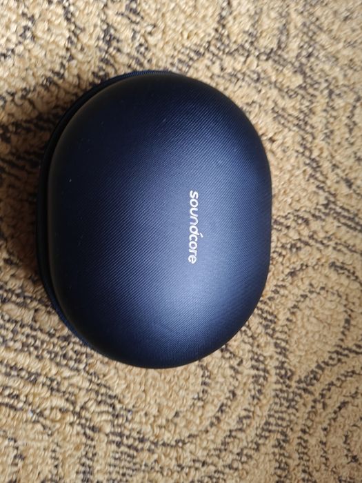 Кейс для навушників