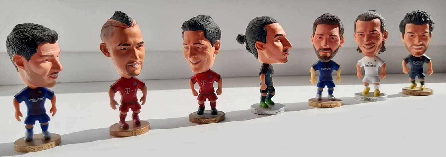 Figurki pilkarze Messi, Lewandowski, Bale