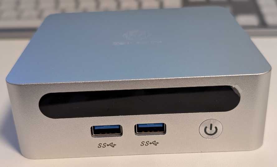 MiniPC GenMachine Ryzen 7 4700U/ 32GB / 1TB SSD / Win11 Pro