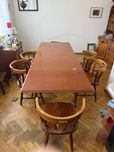 Zestaw stolu z szescioma krzeslami z drewna, drewno