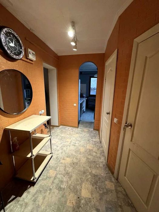 Продаж будинку вул.Гвардійська поруч Деміївка, просп.Лобановського