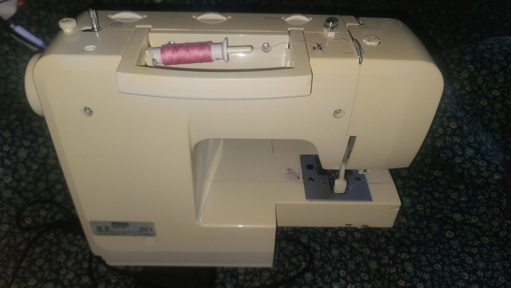 Minerva m32Q швейна