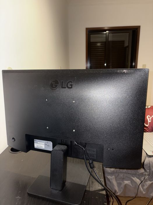 Monitor da LG 24MR400-BB