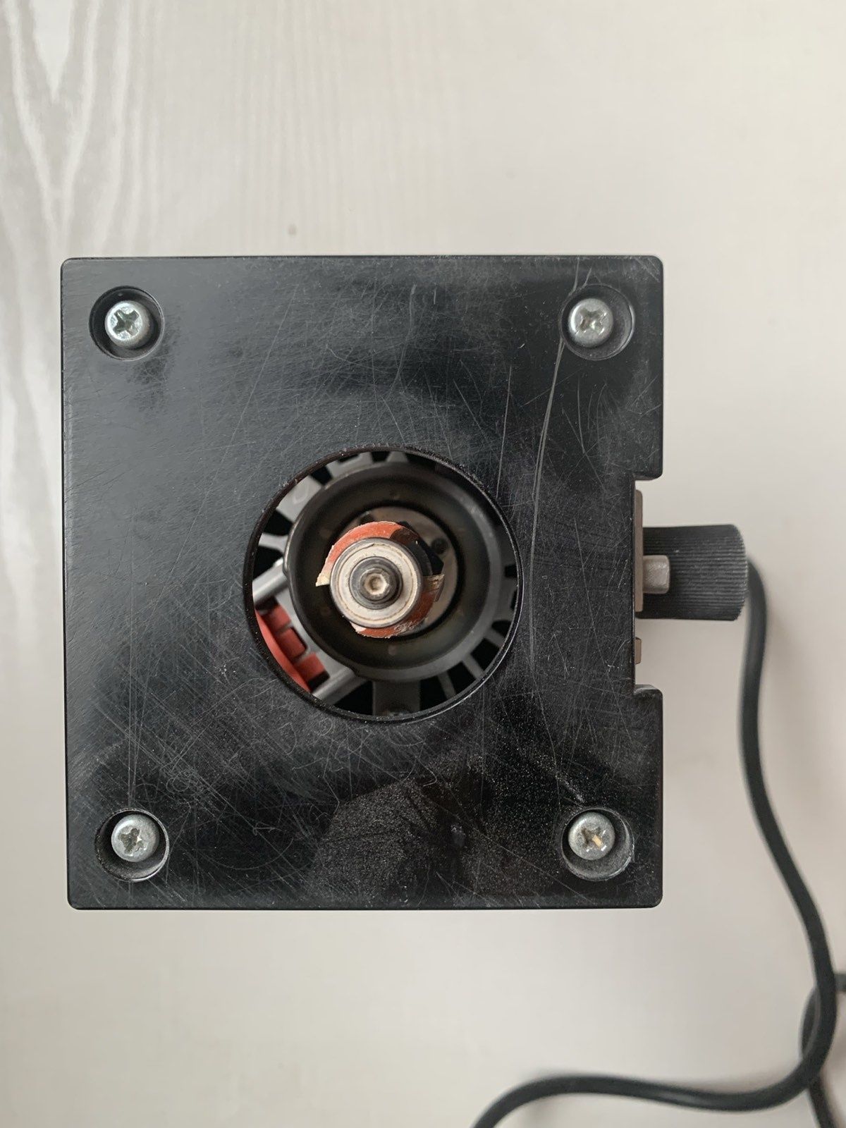 Фрезер Bosch GKF 600
