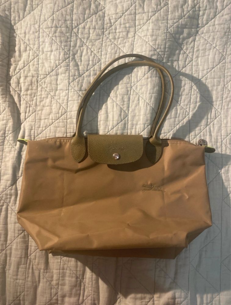 Longchamp tamanho S