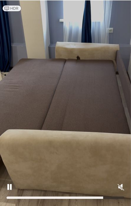 Продам сучасний розкладний диван